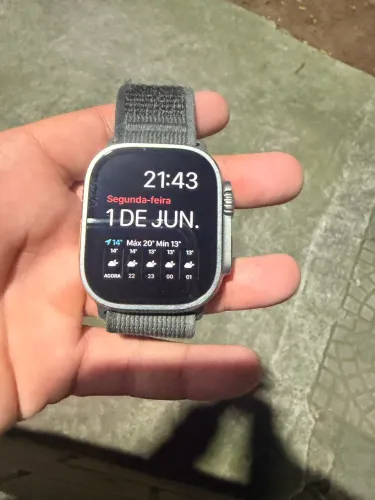 Vende Apple Watch Ultra 49mm série 2. 