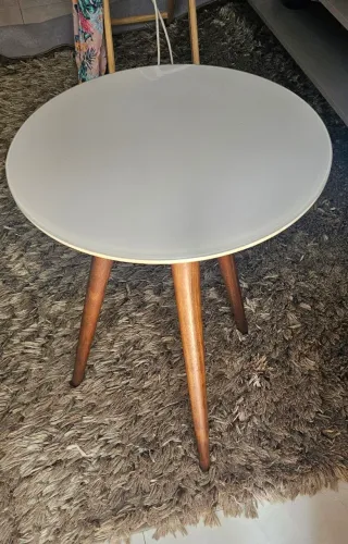 Mesinha de canto