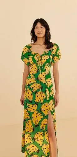 Vestido midi da marca Farm com estampa Bossa Banana na cor verde relva M/G
