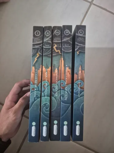 Box livro Percy Jackson