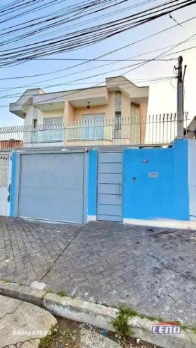 Sobrado com 3 dormitórios para alugar, 130 m² por R$ 3.907,58/mês - Penha de França - São 
