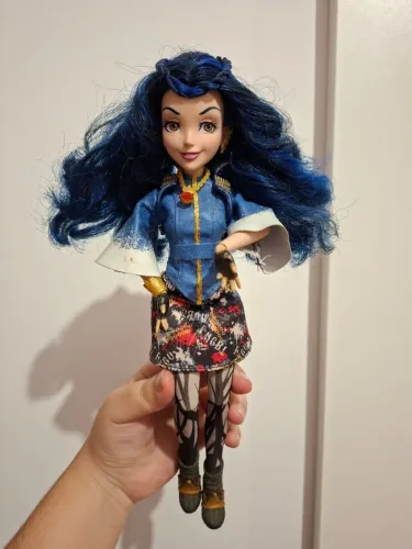 Boneca Evie Descendentes Completa! - Disney 2015