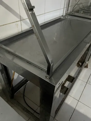 Pista Fria Self-Service 