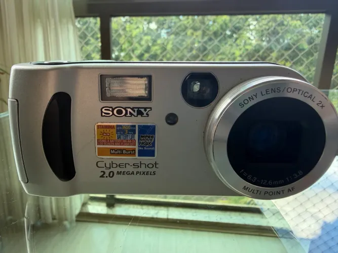 SONY CYBER-SHOT DSC-P51 | DIGITAL VINTAGE Y2K | ESTADO IMPECÁVEL