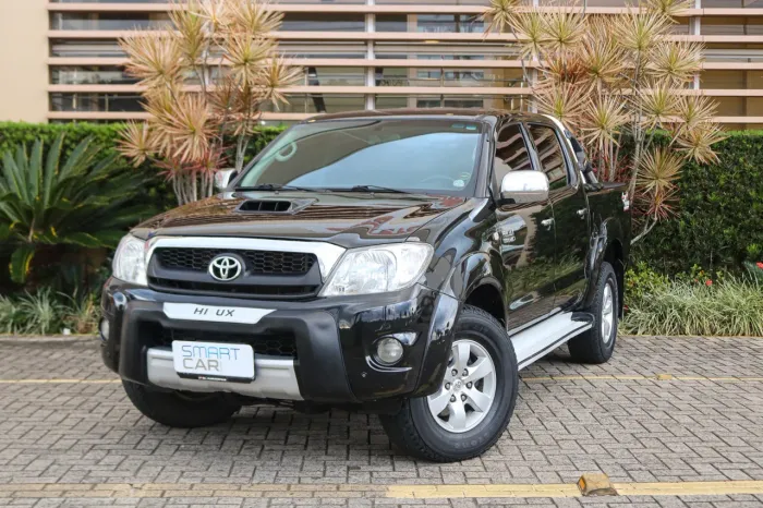 Toyota Hilux CD SRV D4-d 4X4 3.0 TDI Diesel AUT 2011