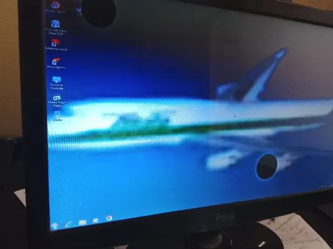 Monitor Pctop 17,6 polegada LED