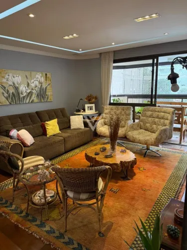 Apartamento a venda com 4 dormitórios na Santa Cecília