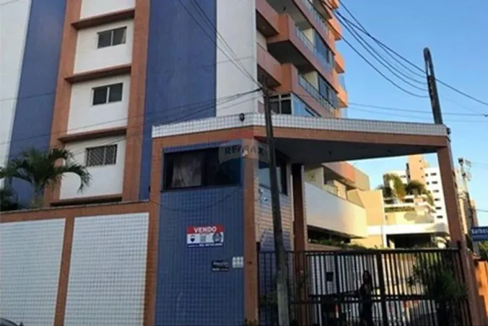 Apartamento Espaçoso na Aldeota, Fortaleza - Confira! / Edificio Diamante.