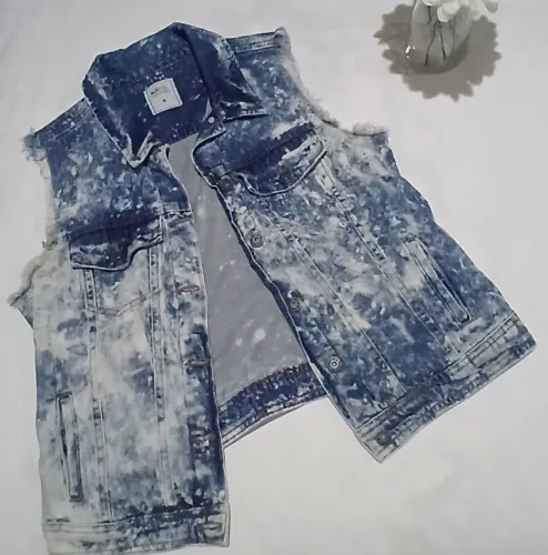 jaqueta jeans destroyed acid wash C&A M