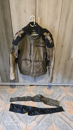 Jaqueta Harley Davidson.