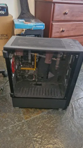 Gabinete Redragon Wheel Jack Gaming Case