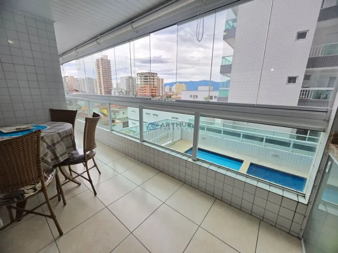Apartamento à venda em Praia Grande com 2 dormitórios, 2 vagas no bairro Ocian