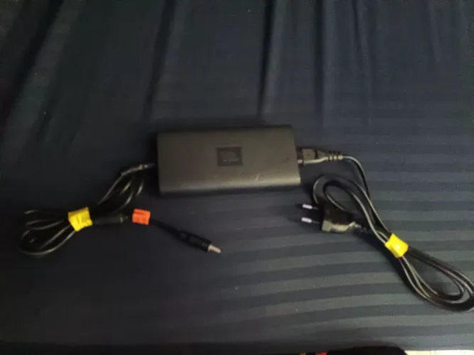 Carregador JBL boombox 2