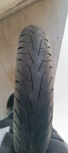Pneu moto 110 70 17 quebra galho