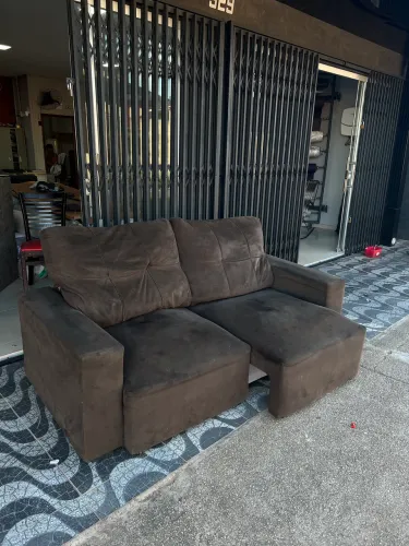 Sofá retrátil e reclinável 