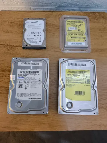 Kit 4 HDs SATA Funcionando | 3x 500GB + 1x 320GB