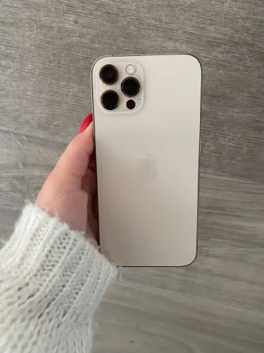 ACEITO NEGOCIAÇÃO- iPhone 12 Pro 128gb GOLDEN
