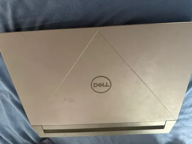 Notebook Gamer Dell G15 5530 (i5 13ª Geração / 24GB RAM DDR5 / RTX 3050 6GB / SSD NVME 1TB