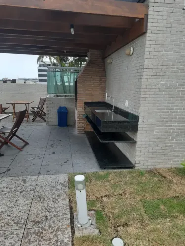 apartamento com 2 quartos msis dependência completa totalmente mobiliado na 1ª quadra da J