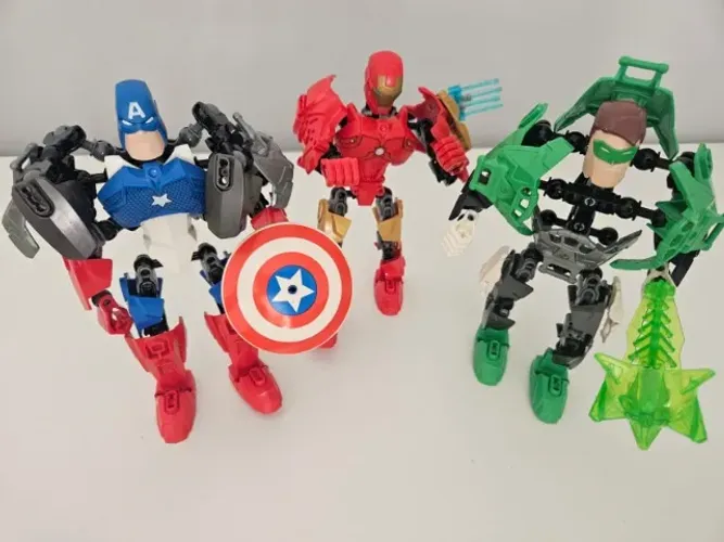 03 Bonecos Super Heróis Lego - Homem de Ferro . Capitão América . Lanterna Verde
