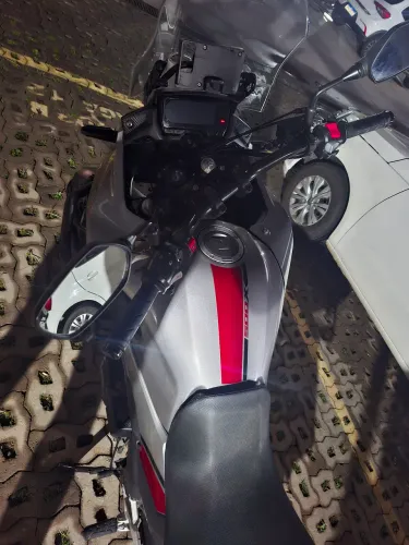 CB 500X ( moto muito conservada )