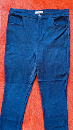 CALÇA - COR JEANS