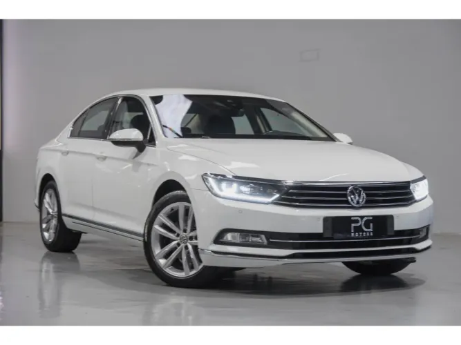 Volkswagen Passat Highline 2.0 TSI 220cv Tip. 2018
