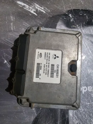 MODULO INJEÇÃO ELÉTRONICA MITSUBISHI PAJETO TR4