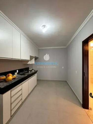 Casa com 3 dormitórios para alugar, 140 m² por R$ 7.000,00/mês - Urbanova - São José dos C