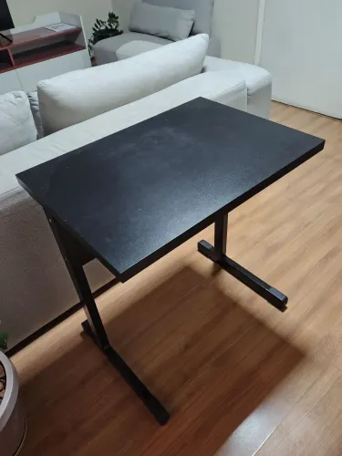 MESA DE MDF/INOX + CADEIRA