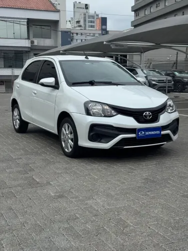 Toyota Etios X Plus 1.5 Flex 16V 5P Aut. 2021