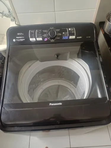 Maquina de lavar roupas Panasonic naf120b1 na cor titanio