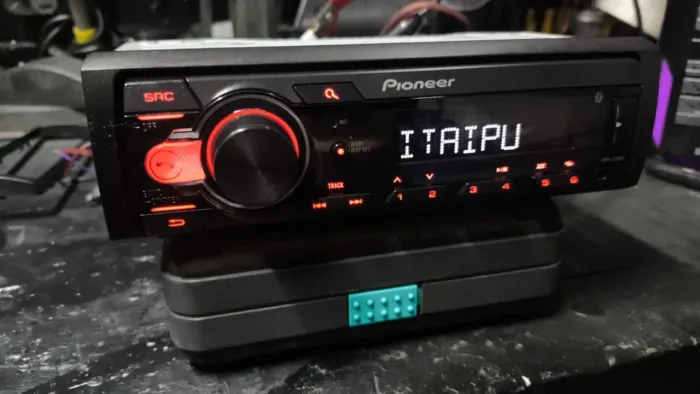 Rádio Pionner 218 bt