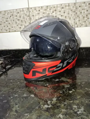 Capacete norisk FF302 manty preto/ vermelho fosco 