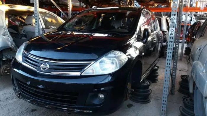 Peças usadas Nissan Tiida 2011 2012 1.8 16v flex 126cv câmbio manual