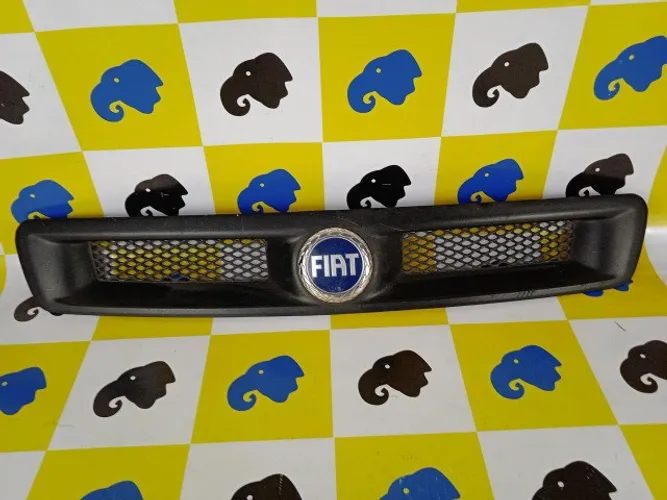 Grade Frontal Fiat Palio Fire 2003 Original