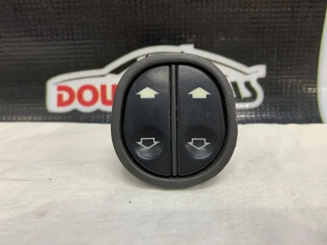 Botão Vidro Elétrico Diant. Esq. Fiesta 97/10 96fg14529bc