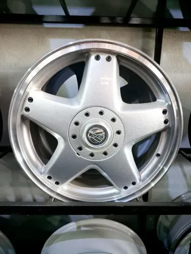 Promoção Rodas Aro 17x6' Saveiro Summer 4x100 Novas