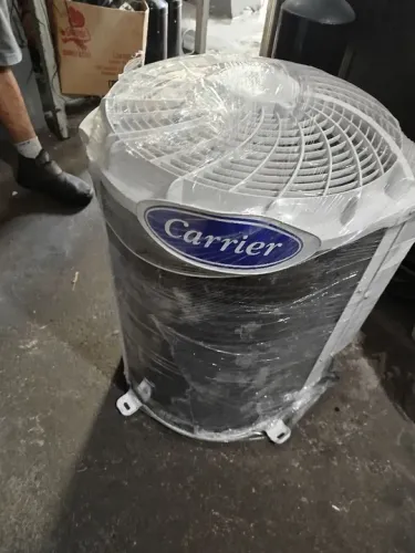 Condensadora Carrier 30.000 BTUs com garantia 