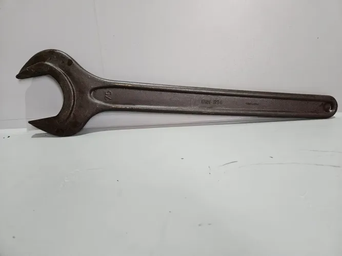 Chave de boca 75mm DIN 394