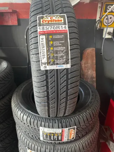 Pneu Crystone remolde novo 185/70 R14
