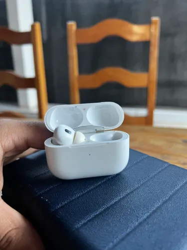 AirPods Pro caixa + fone lado L 