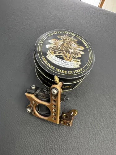 Sunskin Tattoo Machine