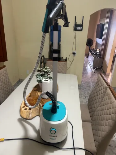 Passadeira a vapor Mondial 