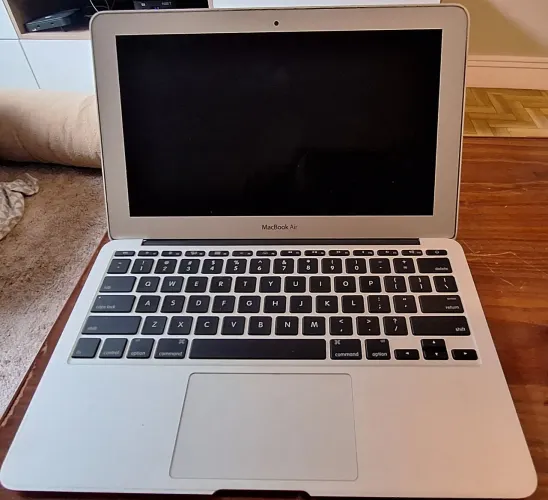 macbook air 11 2011