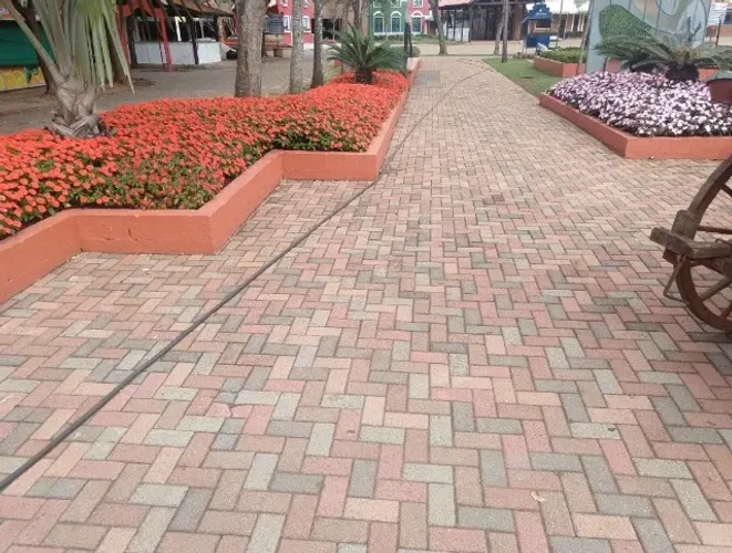 Calceteiro Profissional Instalador Paver Intertravado Bloquete Sextavado intertravado