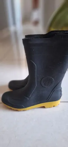 Bota infantil Grandene solado amarelo (faça sua oferta)