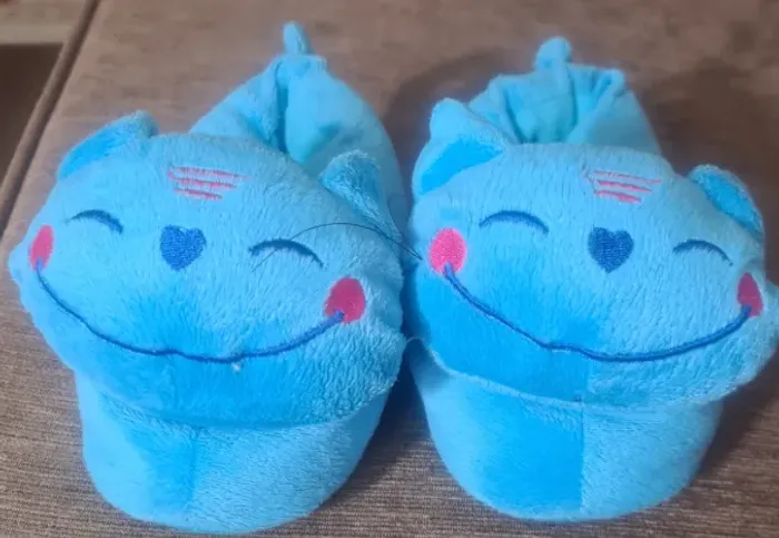 Pantufas Gatinho Azul Menina tam 26/27