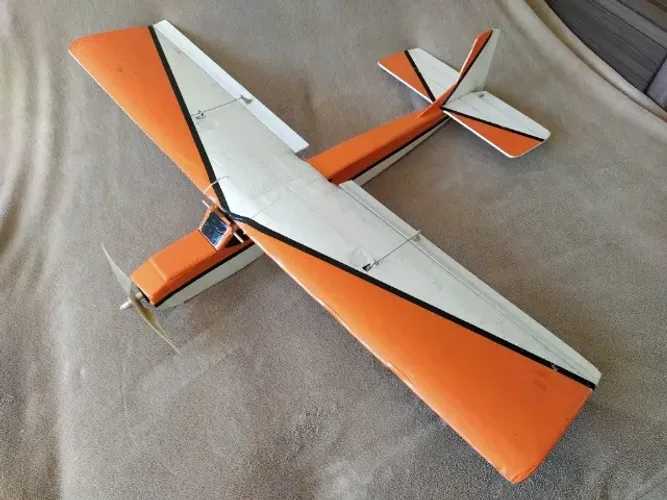 Aeromodelo TELEMASTER Treinador Quase Pronto para Voar Completo