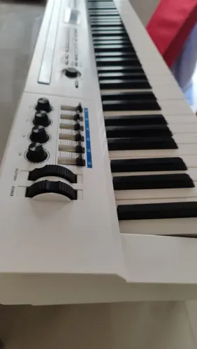Piano privia Casio px5s 